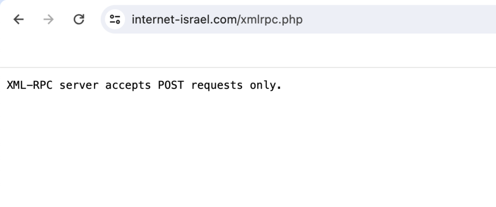 צילום מסך של URL של xmlrpc.php עם התגובה XML-RPC server accepts POST requests only